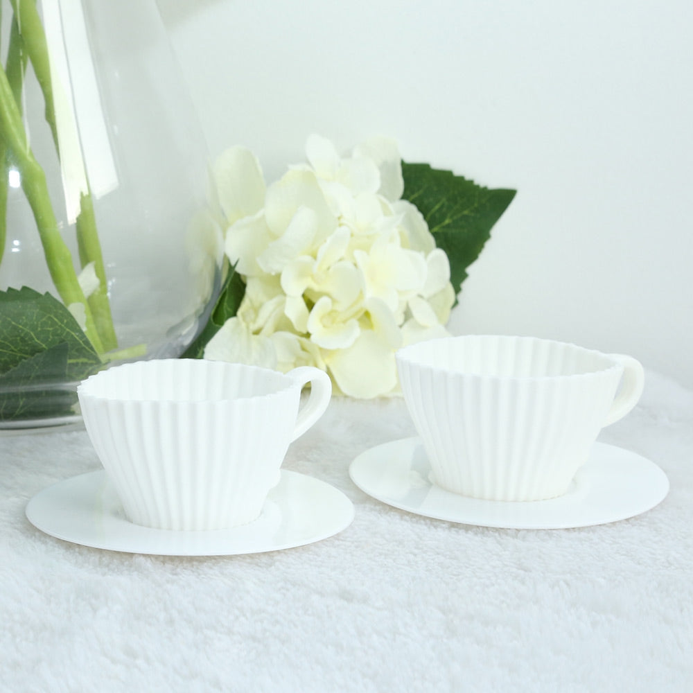 4pcs White Silicone Cupcake Muffin Baking Mold Cups with Tea Saucers