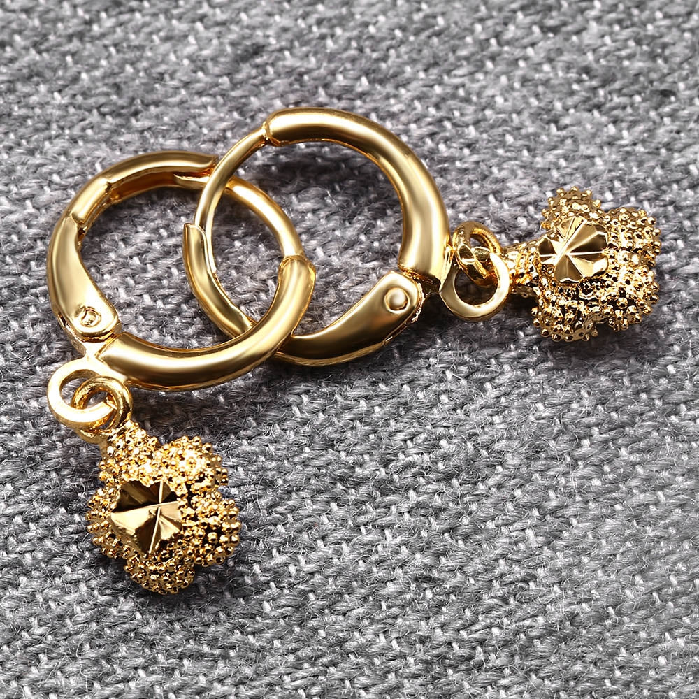 18K Electroplate Gold Color Cute Flowers Earrings for Women