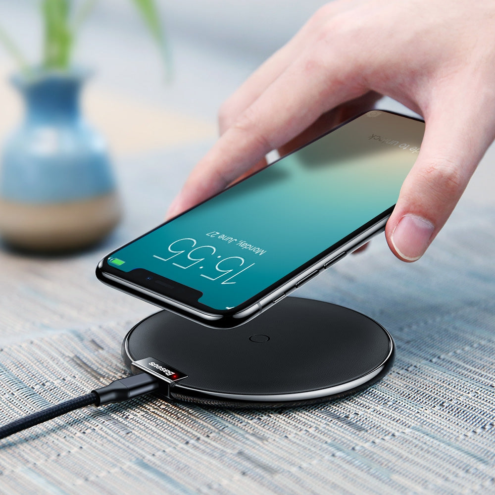 Baseus iX Qi Wireless Fast Charger for iPhone 8 / 8 Plus / X