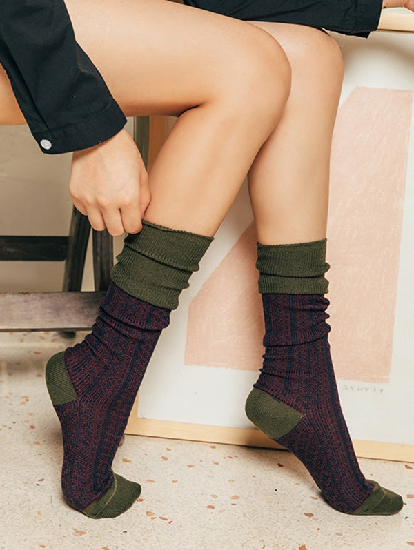Color Splice Knitted Mid Calf Socks