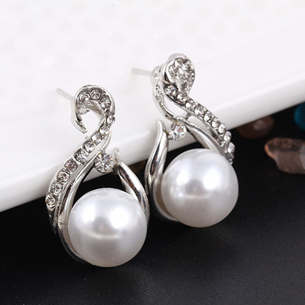 2PCS Ladies Fashion Crystal Diamond Earrings Necklace Jewelry
