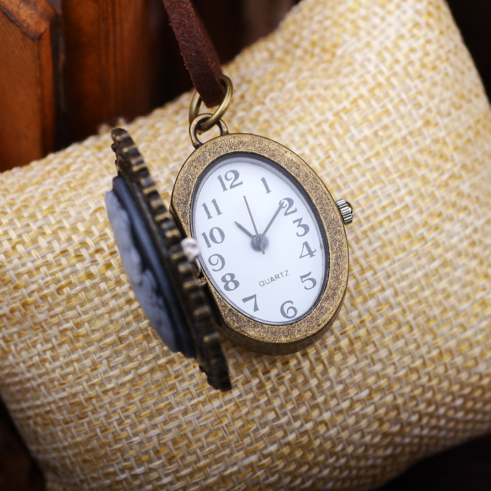 Beauty Woman Anaglyph Pocket Watch