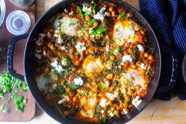 17 Easy dinner Recipe Ideas for Two: Chickpea and Kale Shakshuka.
