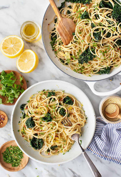 26 Romantic Dinner Recipes to Take Date Night to Another Level: Spaghetti Aglio e Olio.