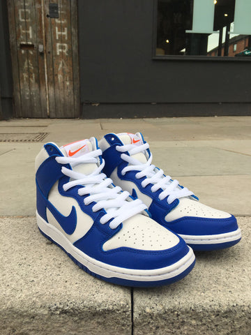 Nike SB Kentucky Dunk