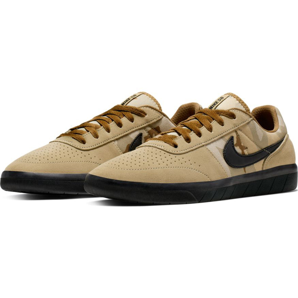 nike sb team classic parachute beige camo