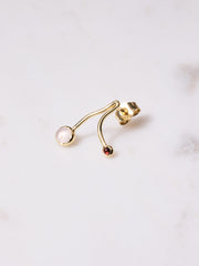 Cherry Stud Gull Trine Tuxen