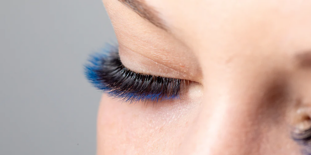 Eyelash Extension Style: Coloured Lashes