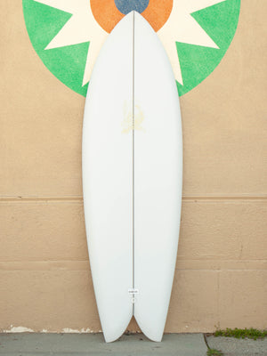 Image of 5'6 Rainbow Keel in undefined