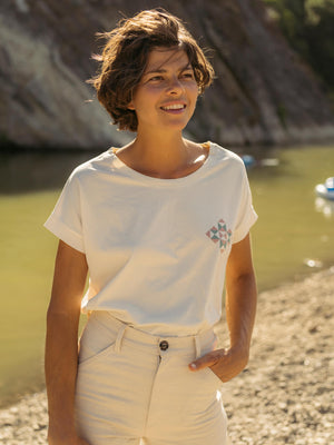 Image of Womens Puzzle Quilt Tee in Natural