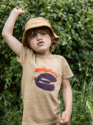 Image of Kids Banner Bird Tee in Tan Earth