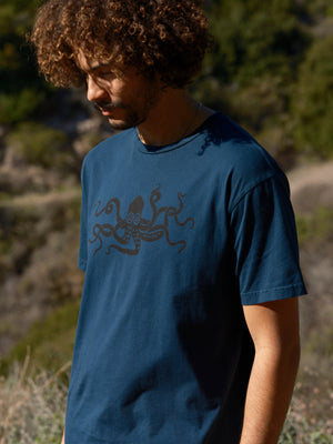 Cephalopod Tee - S - Mollusk Surf Shop