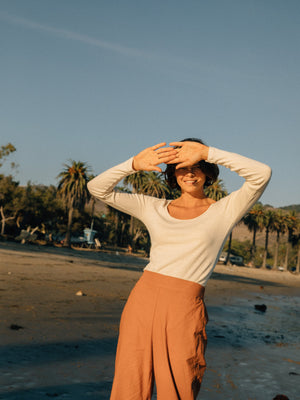 Image of Long Sleeve Rib Tee in Natural