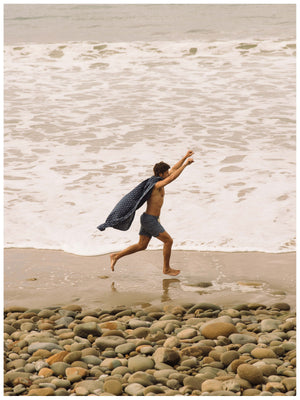 Image of Ikat Beach Blanket in Gato