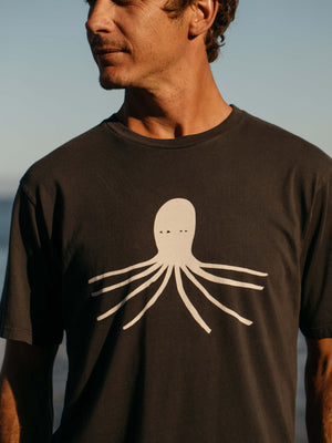 Image of Octopus Tee in Faded Black