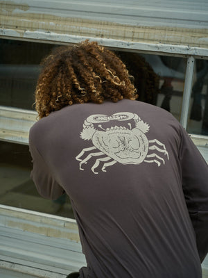 Image of Pincer Long Sleeve Tee in Faded Black