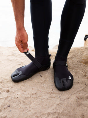 Image of Quiksilver Syncro 3mm Split Toe Booties in undefined