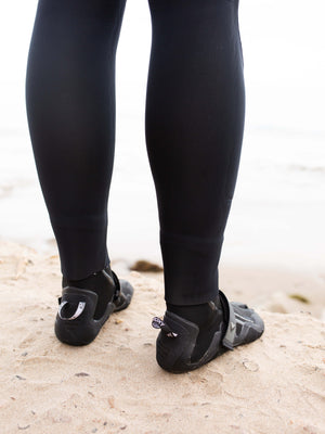 Image of Roxy Syncro Booties 3mm in undefined