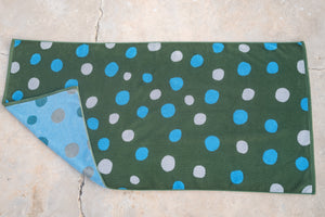 Image of Seeing Dots Towel in Green