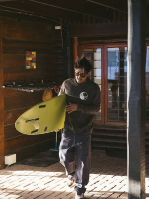 Image of Surf Society Crew in Black