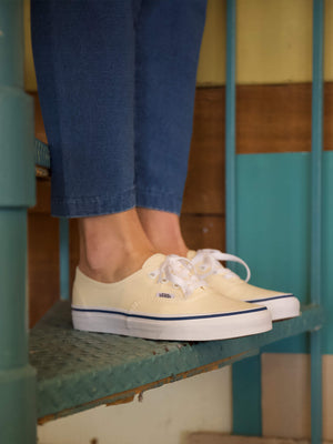 Image of Vans Authentic - White in undefined