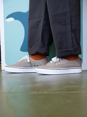 Image of Vans UA Comfy Cush Authentic in Canvas
