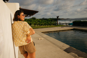 Image of Womens Aloha Shirt in Liquid Sunshine