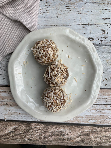 Peanut butter bliss balls-body be well