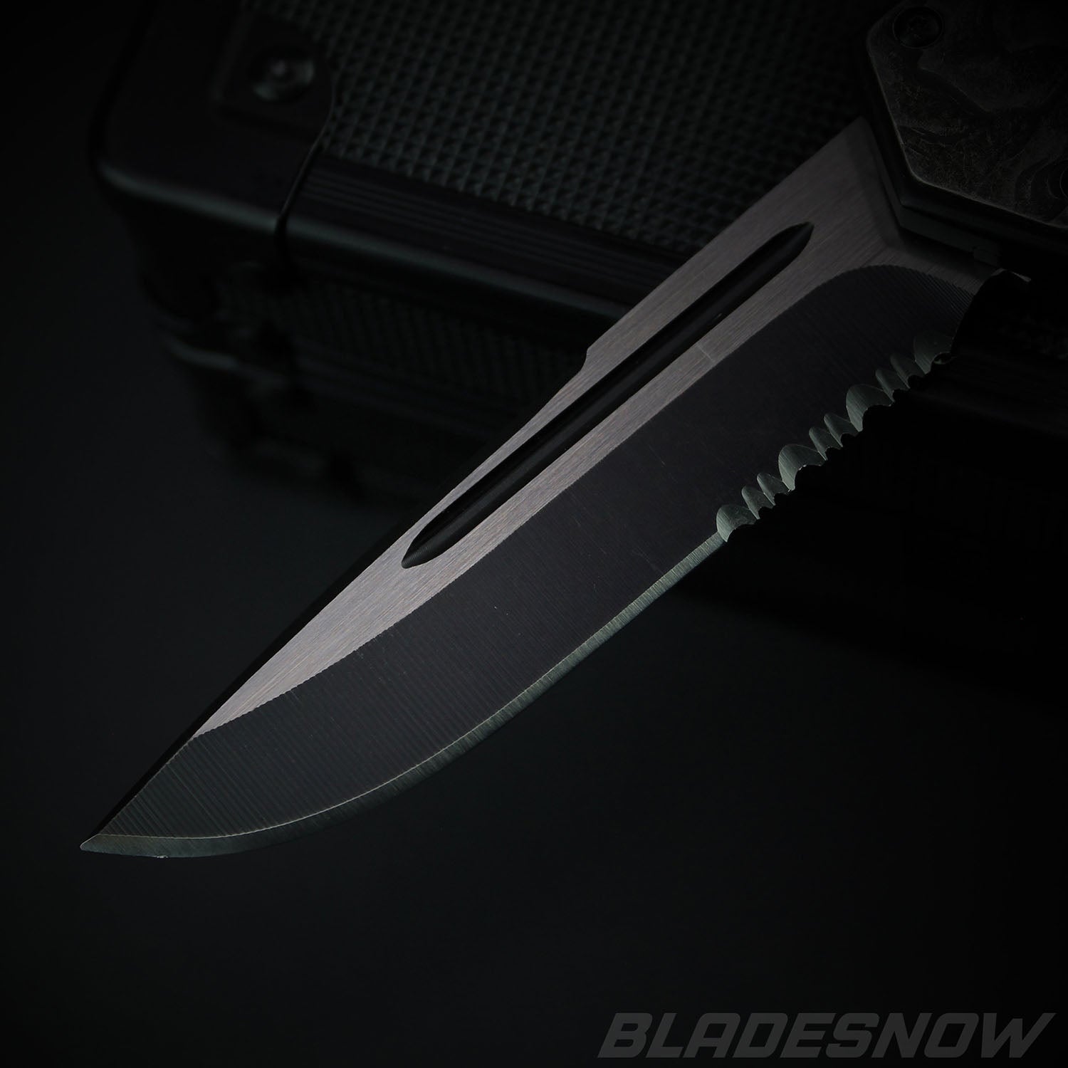 Gunmetal Wolf Dual Action OTF Knives - OTF Pocket Knife