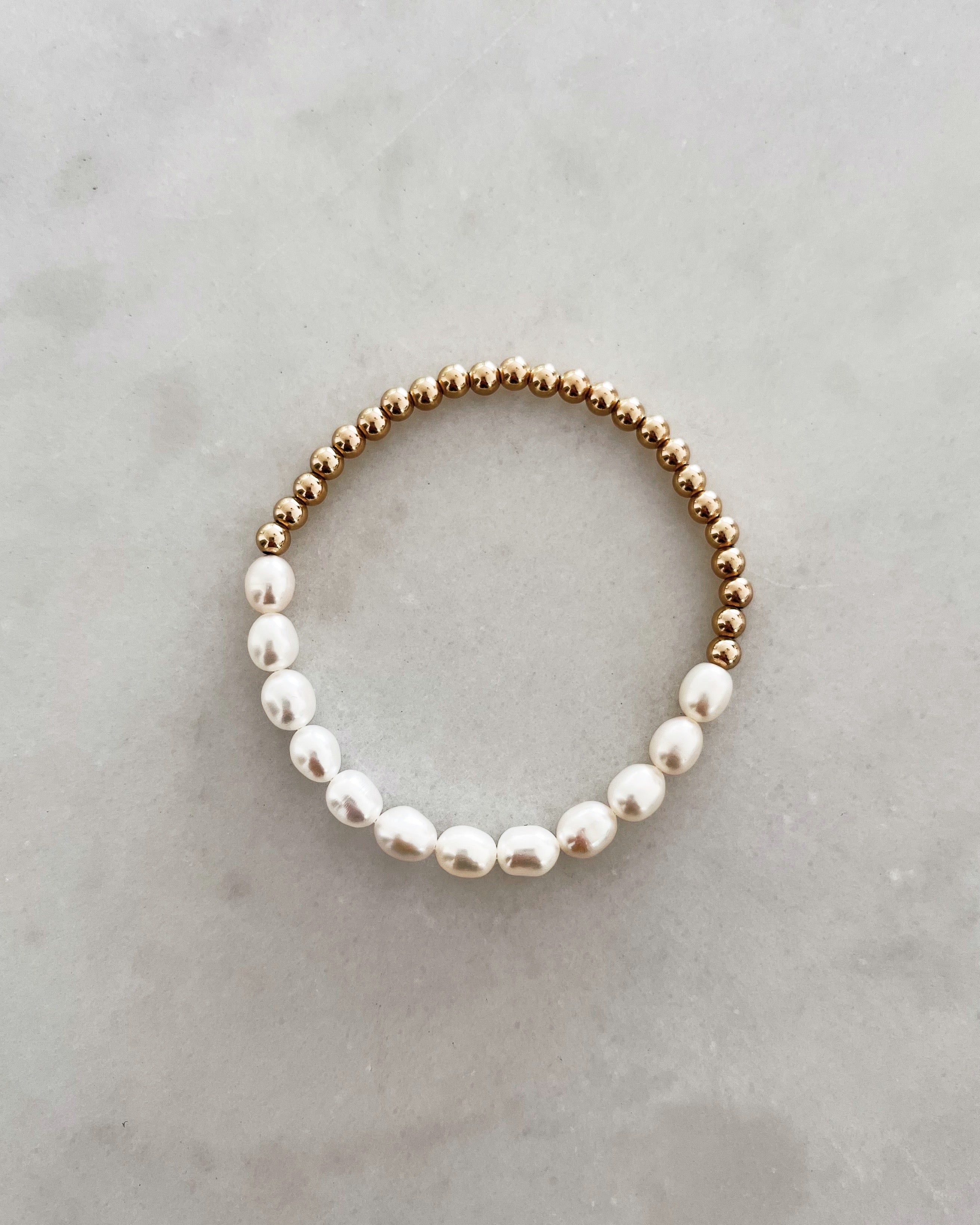 FRESH WATER PEARL & GOLD BEAD