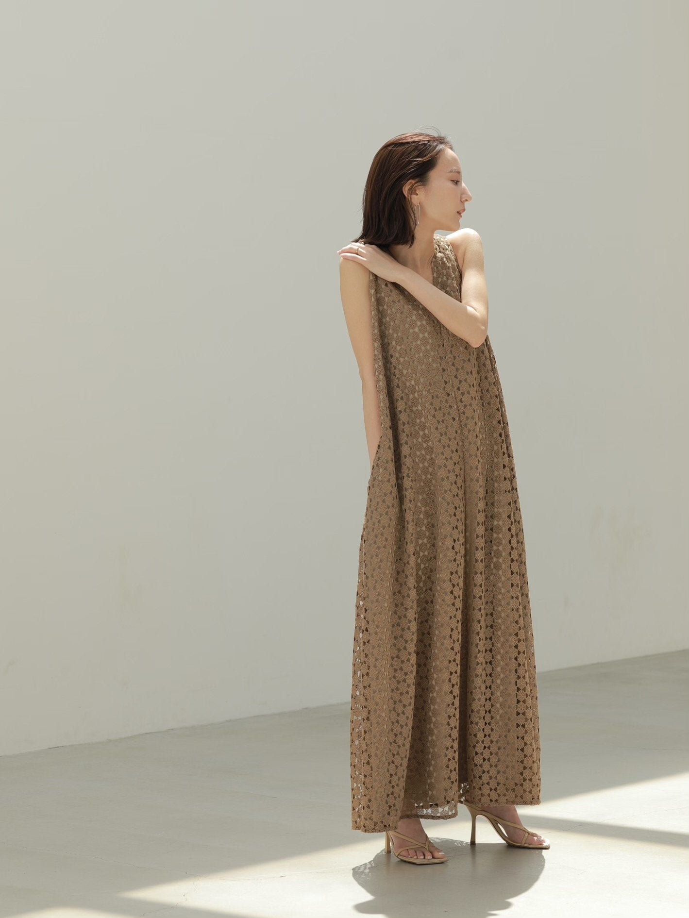 2021 SUMMER COLLECTION vol.1】 GEOMETRY LACE DRESS / PLEATS PENCIL ...