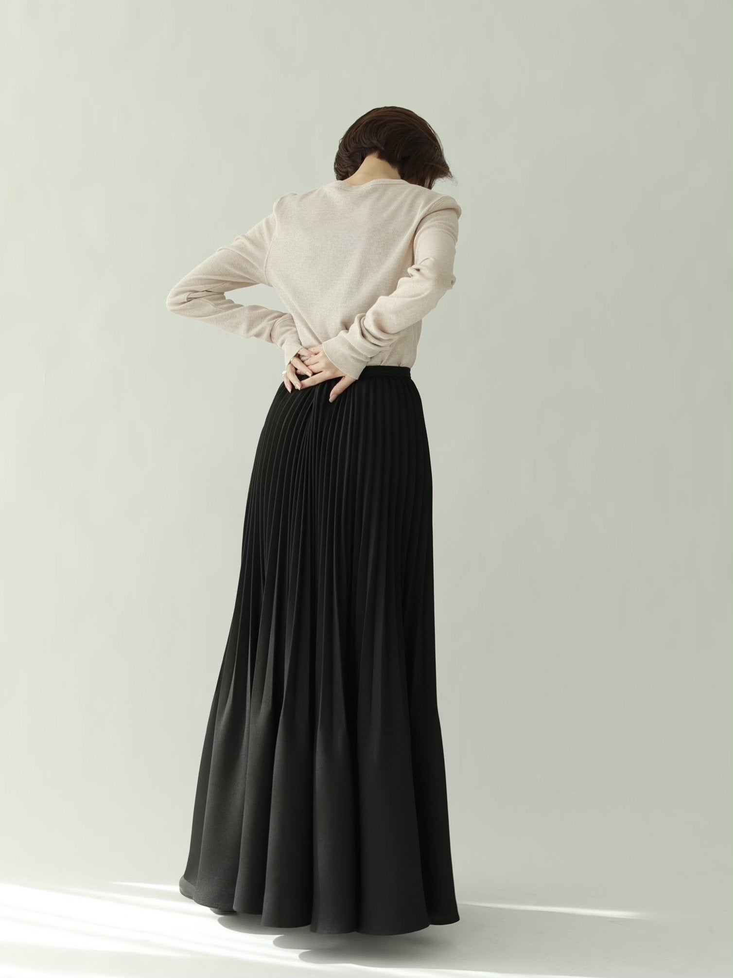 louren louren pleats flare long skirt