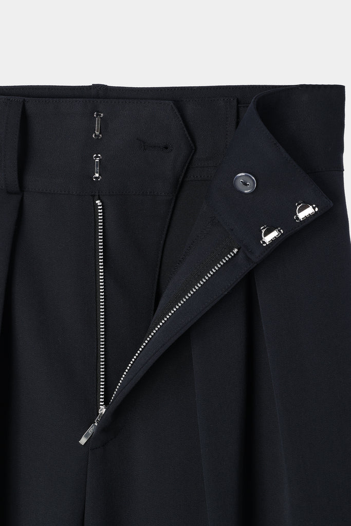 louren】doubletuck cocoon pants 新品試着のみ | tspea.org