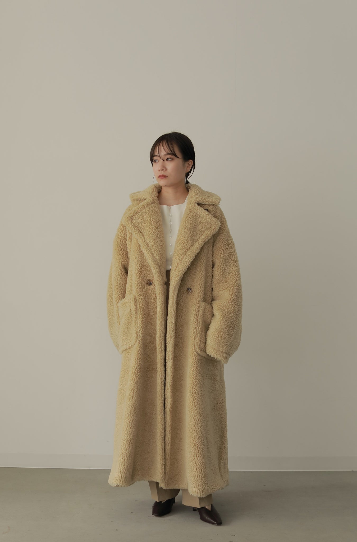 8,932円Louren ローレン　volume boa coat ボリュームボアコート