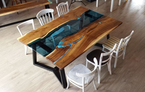 beautiful resin materials tabletops