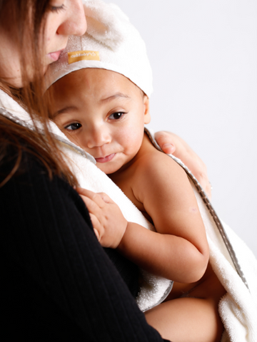 Baby Massage Tips and Tricks_Cuddledry.com