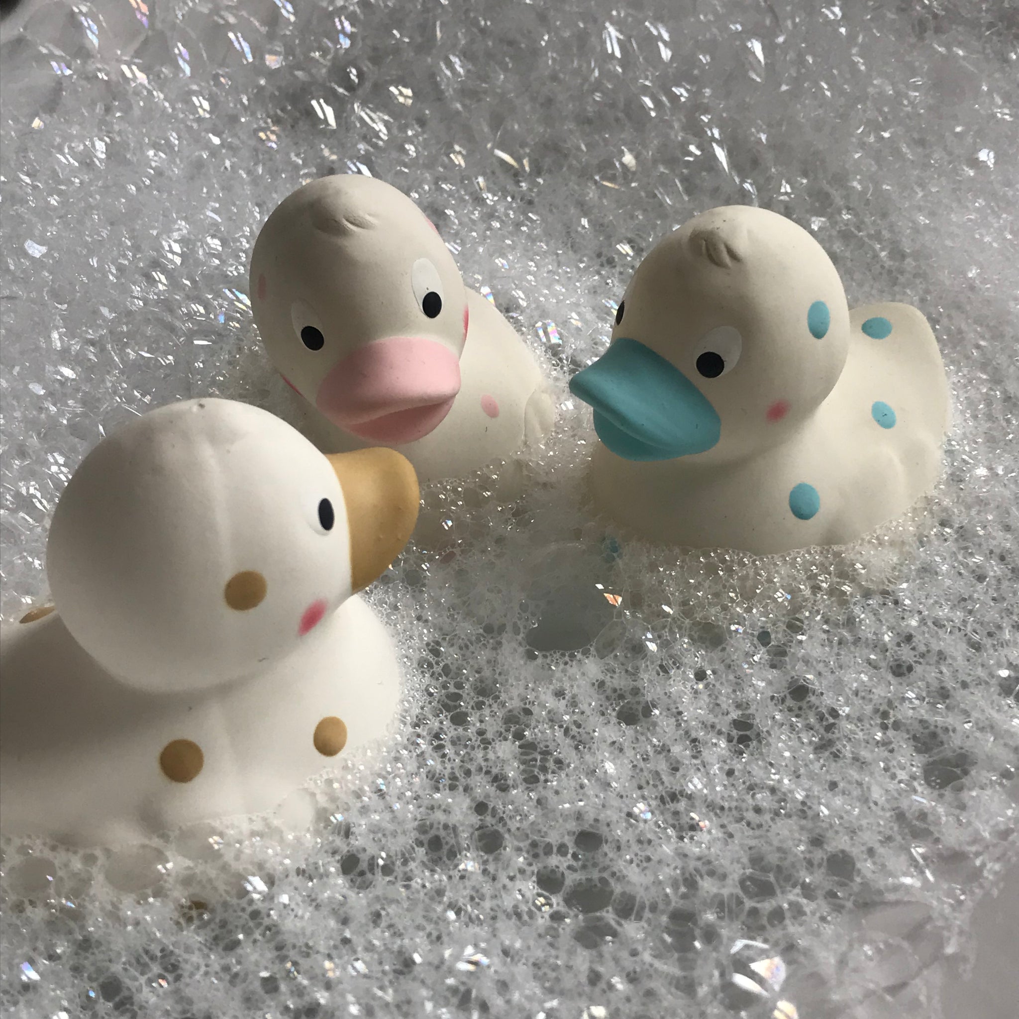 baby bath ducks