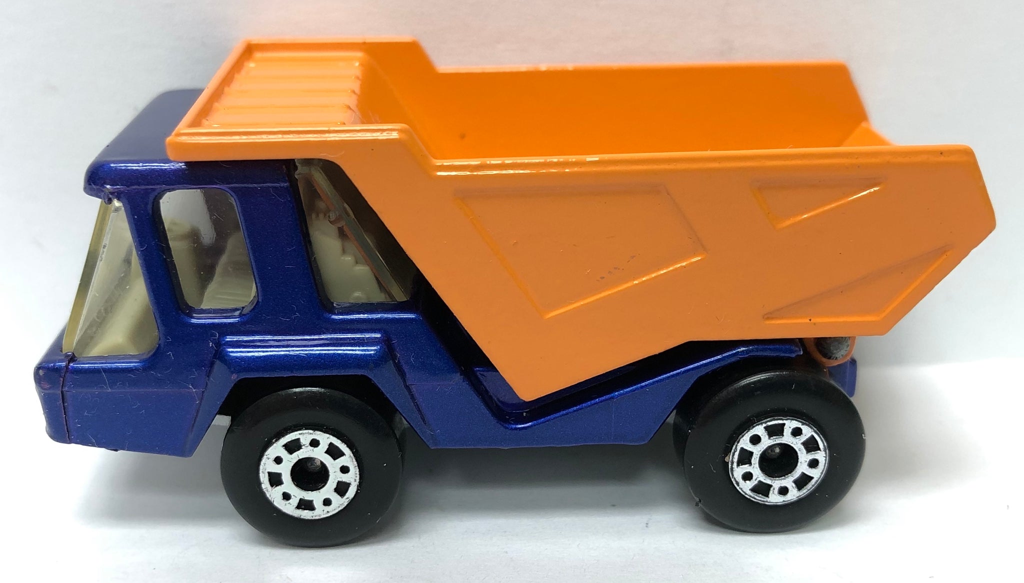 matchbox 23 atlas truck