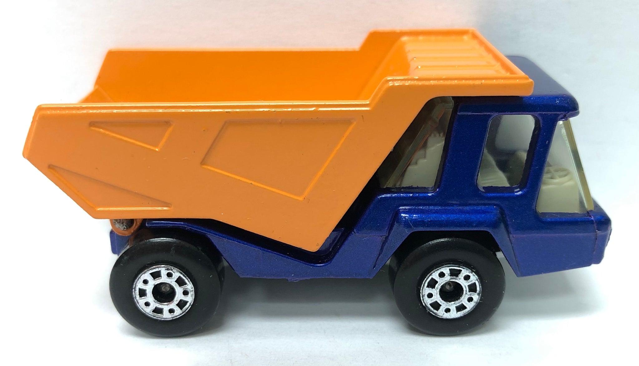 matchbox 23 atlas truck