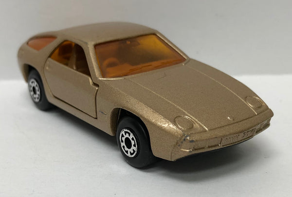 1979 matchbox porsche 928