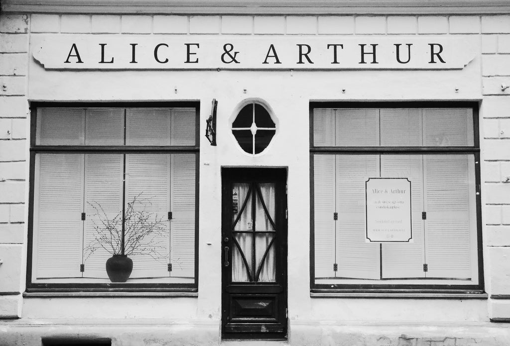 Alice ja Arthur, Rüütli 28 Pärnu