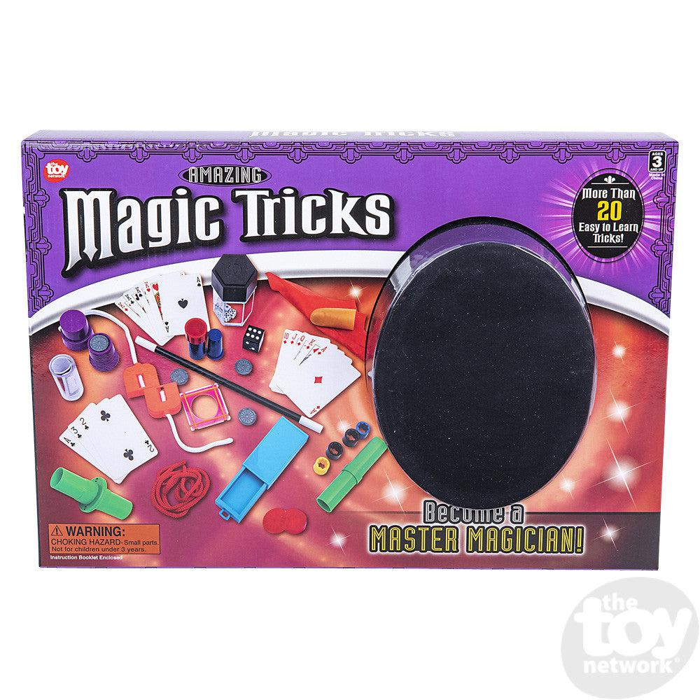 Playkidz Magic Show for Kids - Deluxe Set with Over 100 Tricks Made Simple,  Magician Pretend Play Set with Wand & More Magic Tricks - Easy to Learn  Instruction Manual - Best