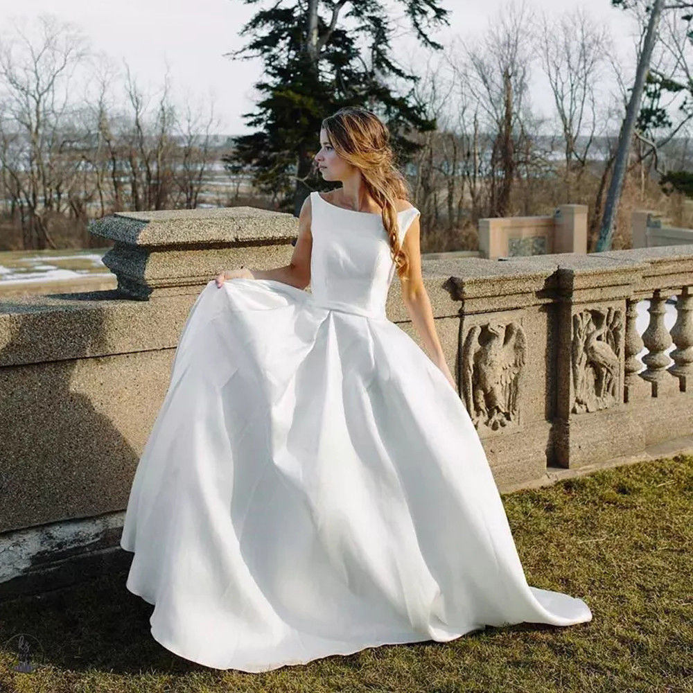 wedding gowns for plus size brides