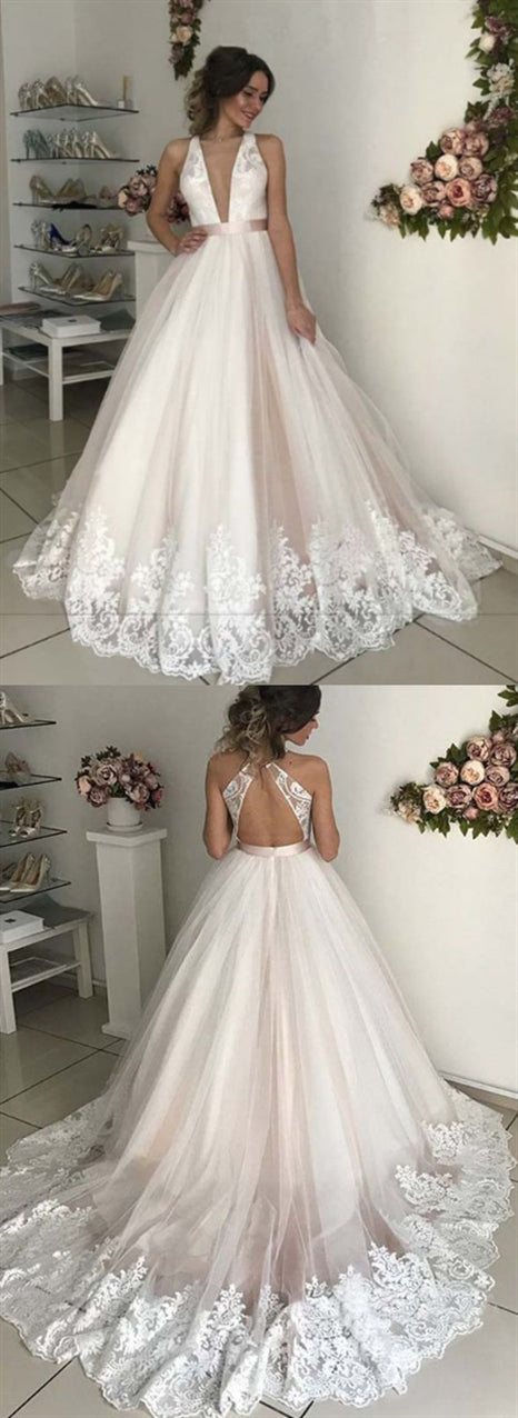 V Neck Sleeveless Backless Wedding Dresses Lace Appliques Bridal Gown ...