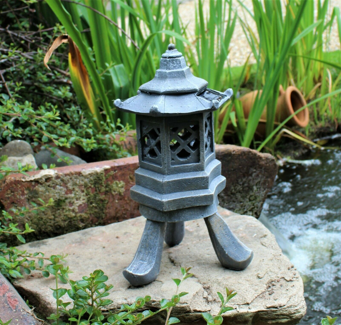 Solar Chinese Pagoda, Japanese Lantern – The Home Hut