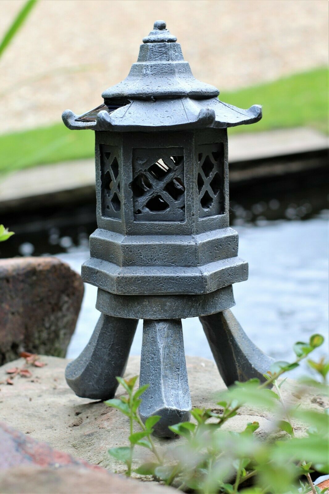 Solar Chinese Pagoda, Japanese Lantern – The Home Hut