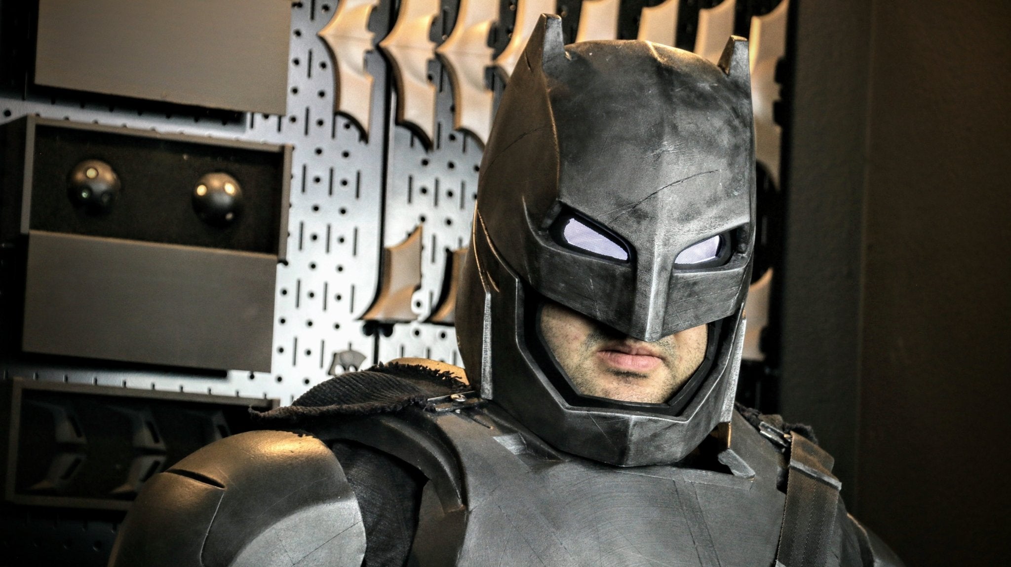Batman v Superman: Dawn of Justice EVA Foam Armor – FINISHED! – SuperheroDIY