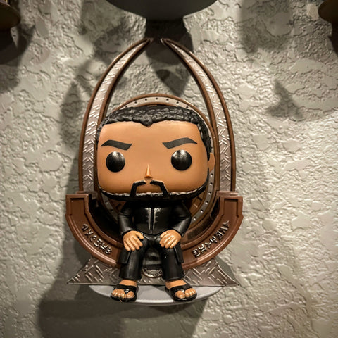 Funko POP! Deluxe: Black Panther - T'Challa on the Throne (Target Exclusive)