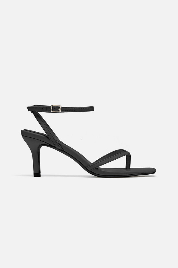 black statement heels