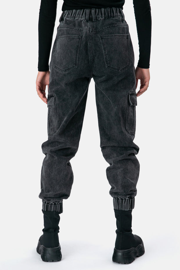 black jean cargo pants